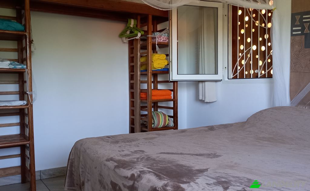 Single Family Home for Sale Barrio Sally Peachy, Little Hill, next to Fay Downs, Corn Island 82100, Corn Islands, South Caribbean Coast Autonomous Region, Nicaragua. Photo 5