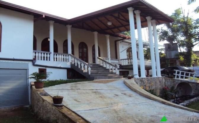 Single Family Home for Sale Galvihara Rd. Photo#3 Single Family Home for Sale Galvihara Rd. Photo#3