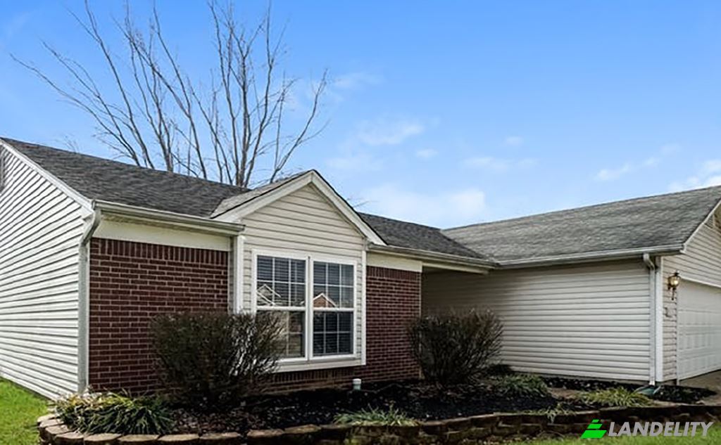 Single Family Home for Rent Dumesnil St, Louisville, Jefferson County, Kentucky, United States, KY 40211, USA. Photo 2