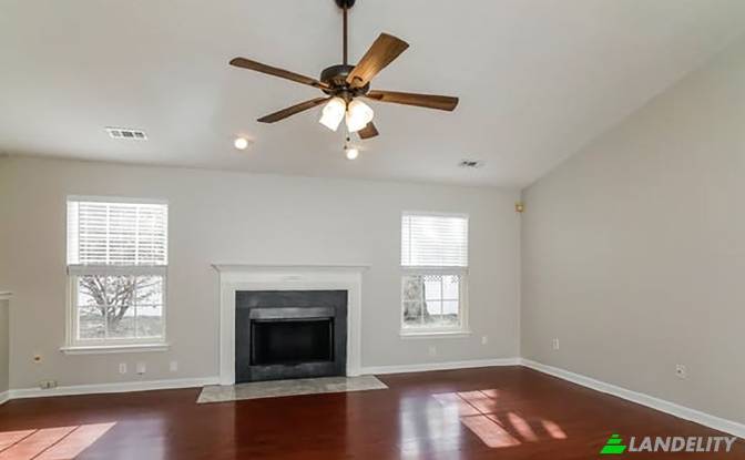 Single Family Home for Rent Dumesnil St. Photo#4