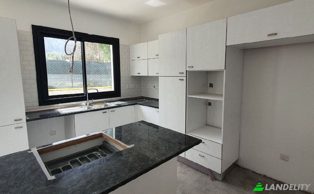 Single Family Home for Sale Kurtulus Cd, Girne 99300, Kyrenia, Dogankoy. Photo 6