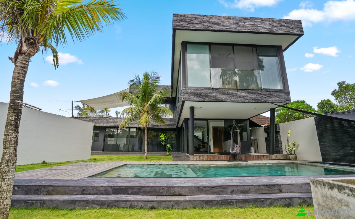 Villa for Sale Cemagi, Mengwi, Badung Regency, Bali, Indonesia. Photo 2