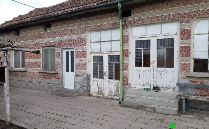 Casa de una sola familia en venta - Brest, Bulgaria