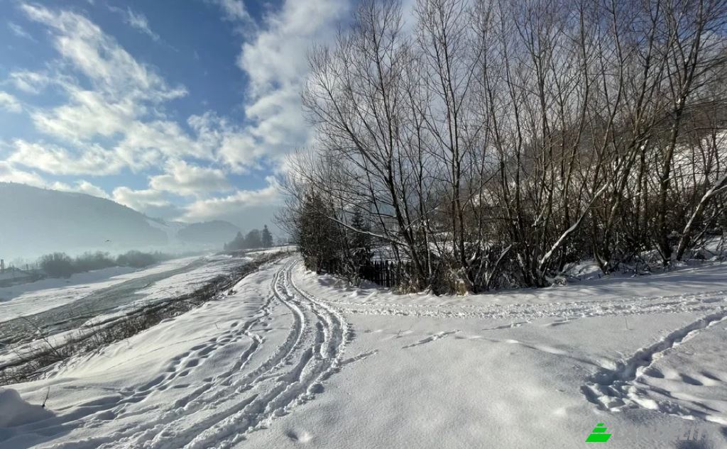Земля/Ділянка продаж Strada Latiseni, Campulung Moldovenesc, Municipiul Campulung Moldovenesc, Suceava County, Romania. Фото 4