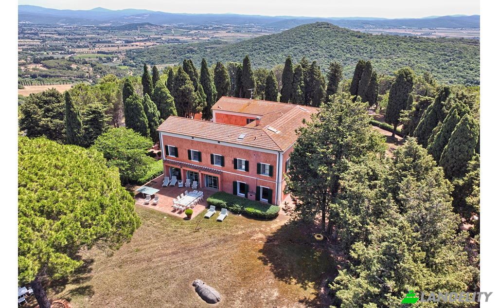 Single Family Home for Sale Via di Fontanella, 57021 Campiglia Marittima LI, Campiglia Marittima, Province of Livorno, Tuscany, Italy. Photo 1