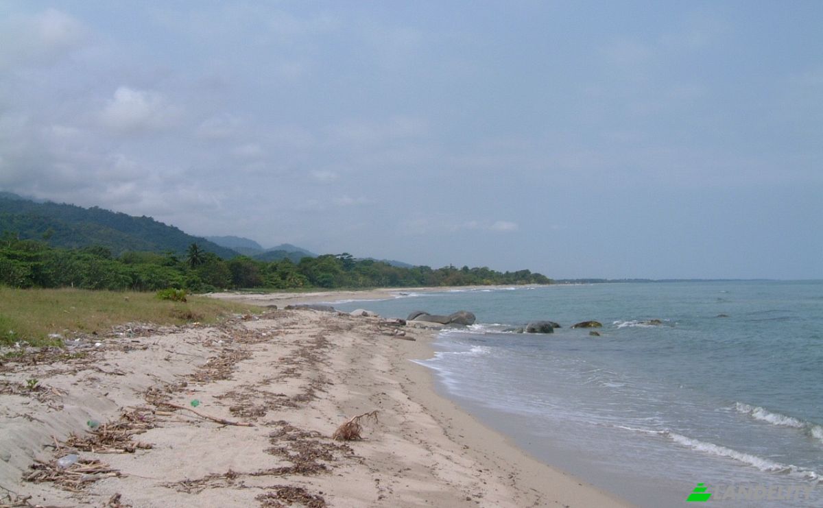 Land/Lot for Sale Via sin nombre, Sambo Creek, La Ceiba, Atlantida Department, Honduras. Photo 1