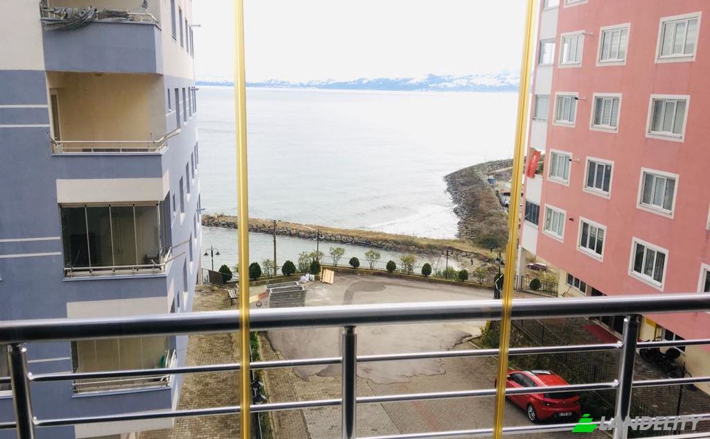 Apartment for Sale konakonu sahil km Hurriyet Mahallesi, Merkez, Arakli, Trabzon, Turkiye, 61700 Arakli Trabzon. Photo 1