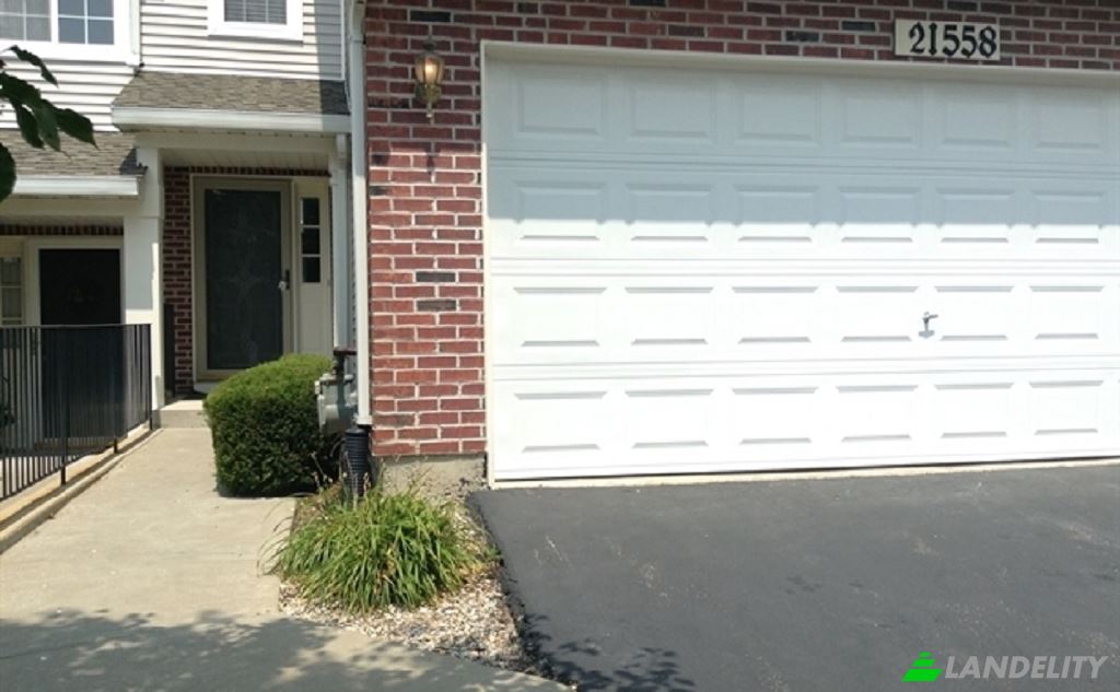 Single Family Home for Rent 21557 Eich Dr, Crest Hill, Will County, Illinois, United States, IL 60403, USA. Photo 12
