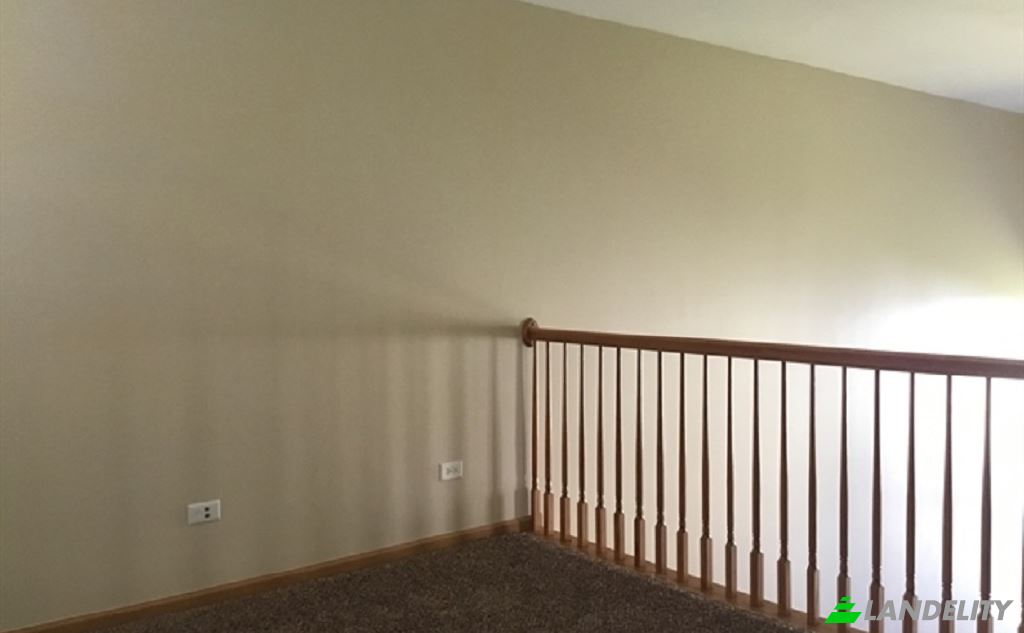 Single Family Home for Rent 21557 Eich Dr, Crest Hill, Will County, Illinois, United States, IL 60403, USA. Photo 3