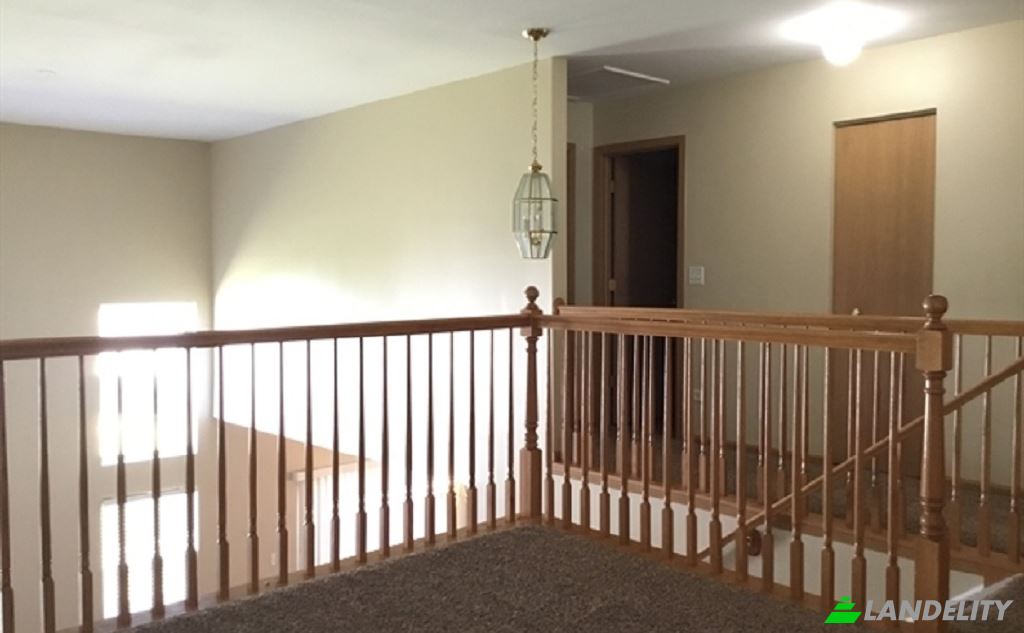 Single Family Home for Rent 21557 Eich Dr, Crest Hill, Will County, Illinois, United States, IL 60403, USA. Photo 6