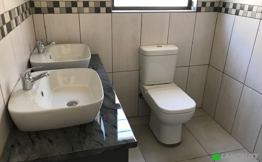 Single Family Home for Sale Topaz St, Hentiesbaai, Erongo Region, Namibia. Photo 2