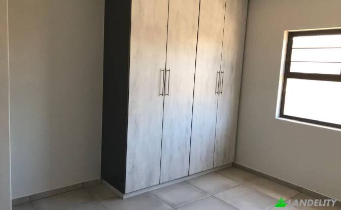 Single Family Home for Sale Topaz St, Hentiesbaai. Photo#4