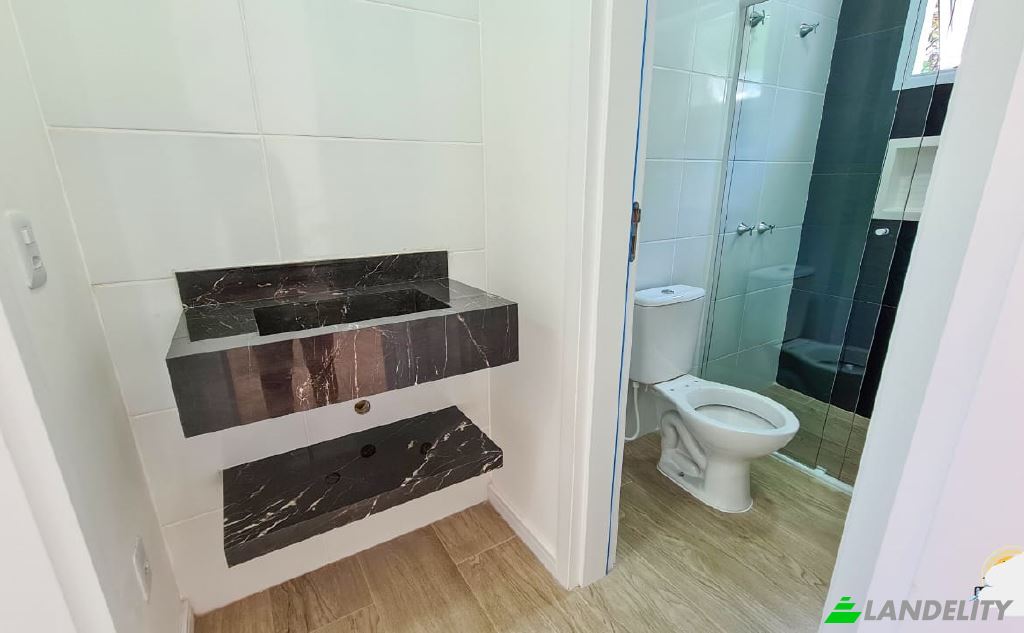 Single Family Home for Sale Servidao Ozima Joana da Cunha, Ingleses do Rio Vermelho, Florianopolis, State of Santa Catarina, Brazil, 88058. Photo 12