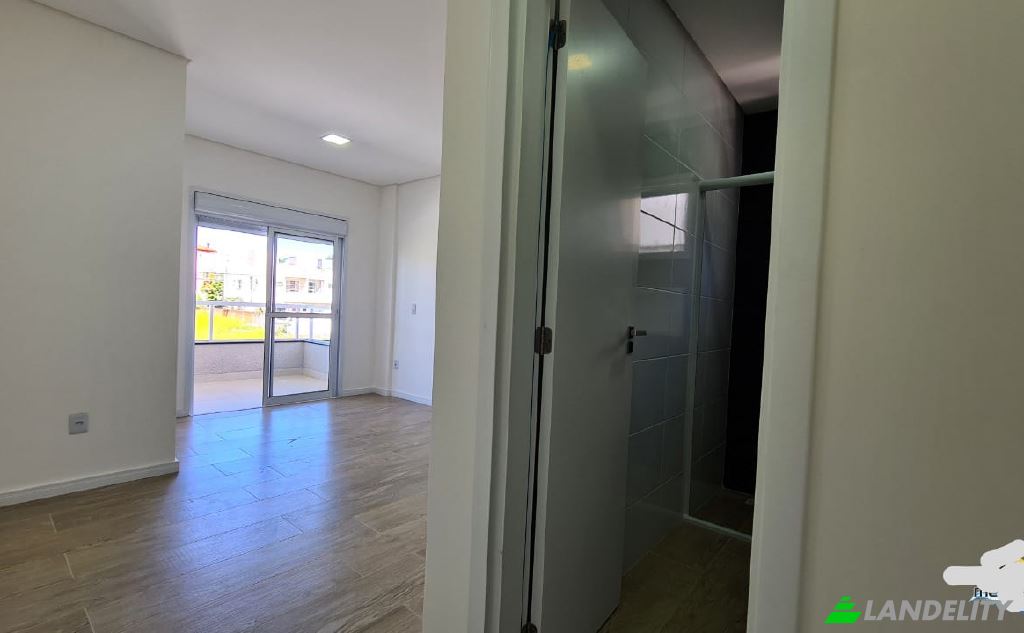 Single Family Home for Sale Servidao Ozima Joana da Cunha, Ingleses do Rio Vermelho, Florianopolis, State of Santa Catarina, Brazil, 88058. Photo 19