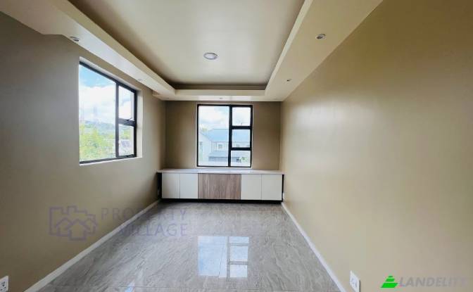 Single Family Home for Sale Syringa Ln. Photo#10