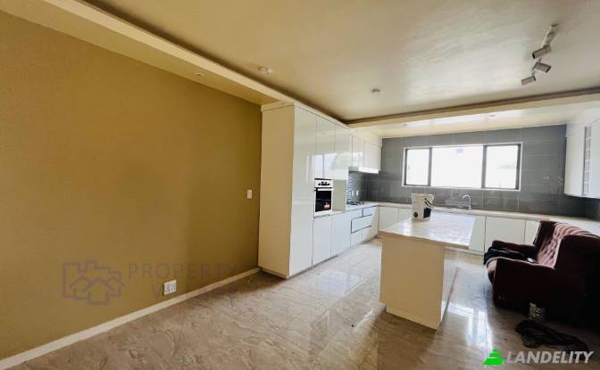 Single Family Home for Sale Syringa Ln. Photo#6