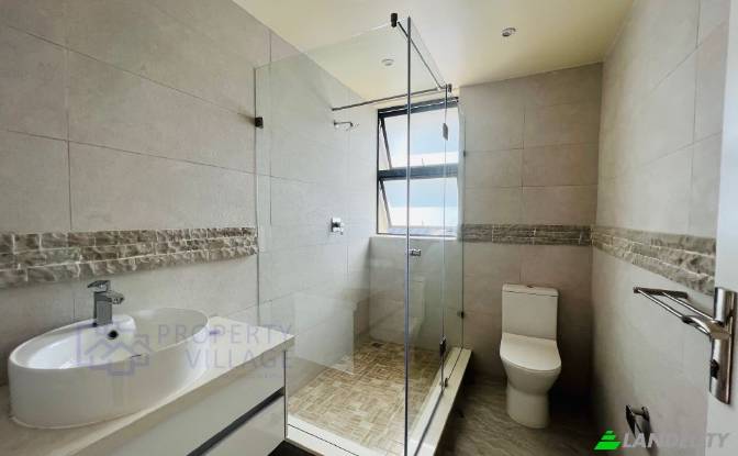 Single Family Home for Sale Syringa Ln. Photo#8