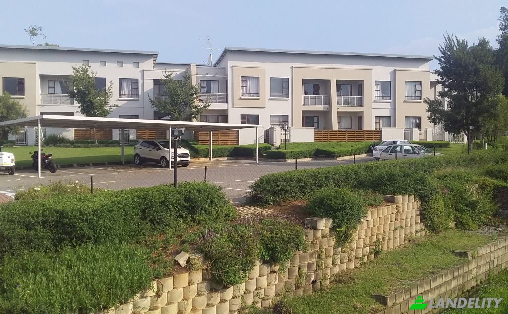 Apartment for Sale Greenwich Village, Rietfontein Ir, Sandton, City of Johannesburg Metropolitan Municipality, Gauteng, South Africa. Photo 18