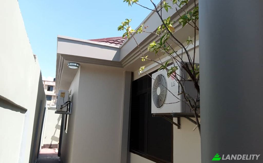 Single Family Home for Rent Dar es Salaam, Kinondoni, Dar es Salam, Tanzania. Photo 4