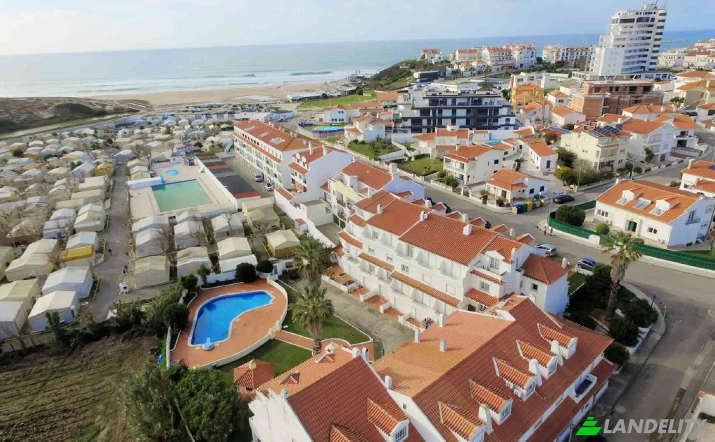 Single Family Home for Sale do Campismo, Lourinha, Lisbon, Portugal. Photo 1