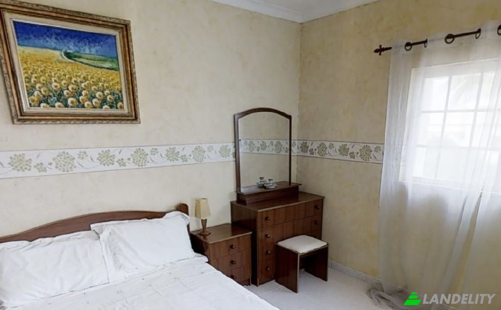 Single Family Home for Sale Rainha Dona Amelia, Parchal, Lagoa, Faro District, Portugal. Photo 6