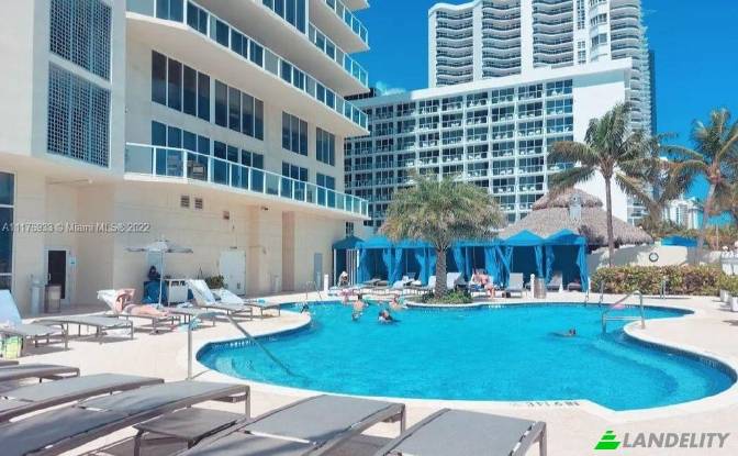 Apartment for Sale Sunny Isles Blvd. Photo#8 Apartment for Sale Sunny Isles Blvd. Photo#8