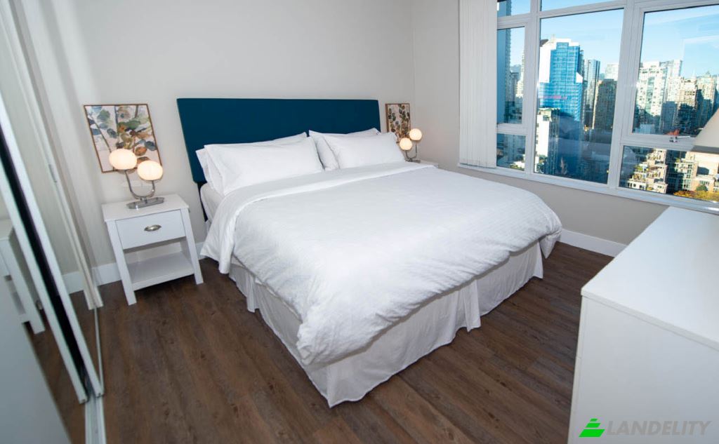 Apartment for Rent Haywood Ave, West Vancouver, Metro Vancouver, British Columbia, Canada. Photo 3