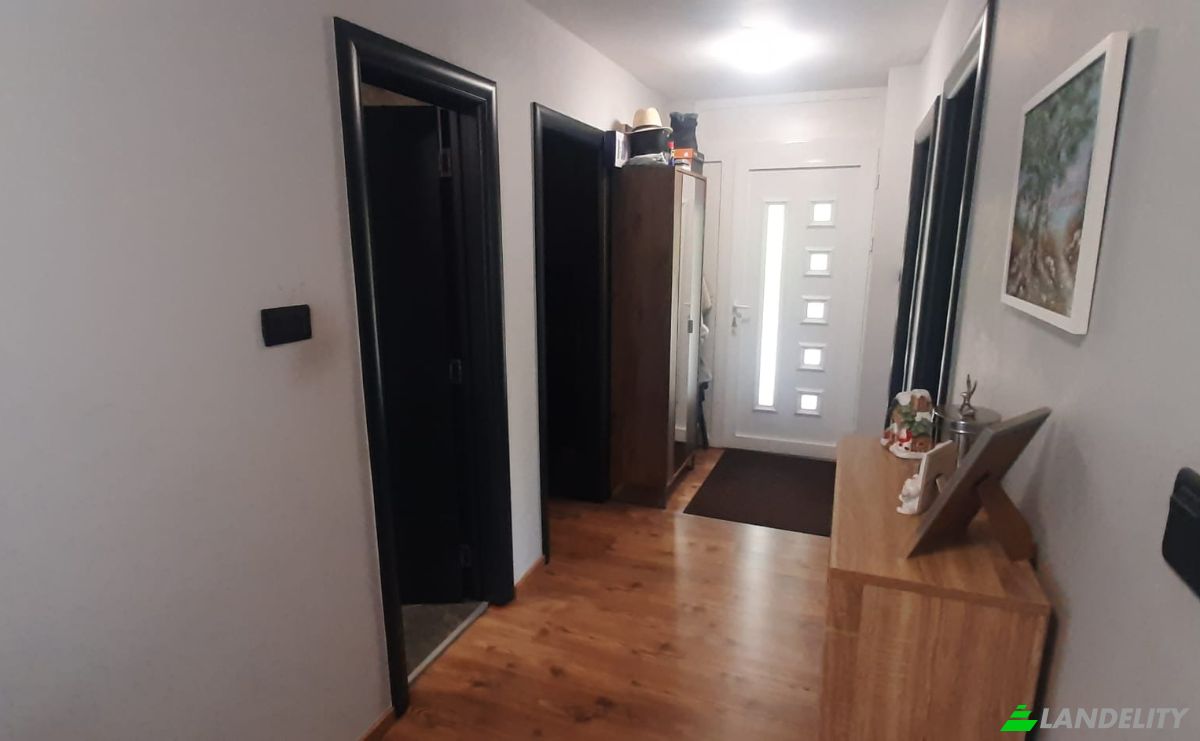 Villa for Sale P22, Skaljari, Kotor Municipality, Montenegro. Photo 9