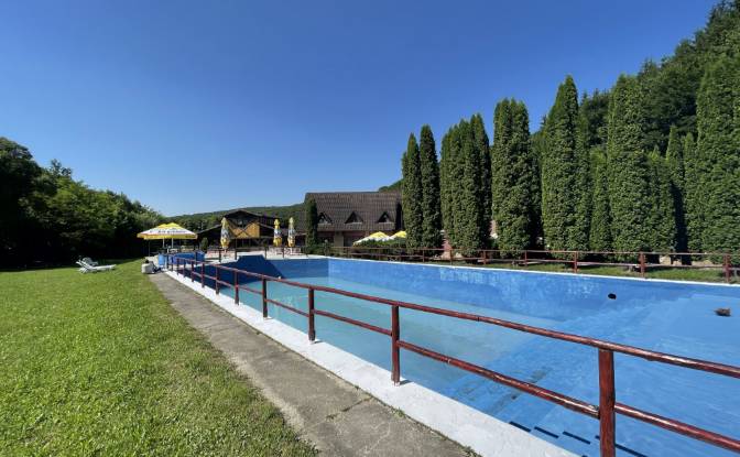 Hotel for Sale DJ121A, Valea Crisului. Photo#14
