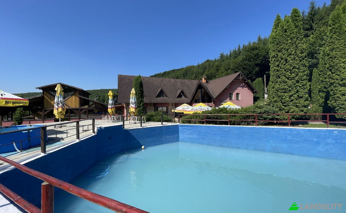 Hotel for Sale DJ121A, Valea Crisului, Covasna County, Romania. Photo 15