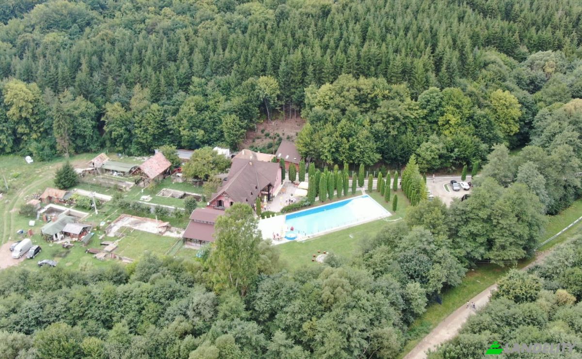 Hotel for Sale DJ121A, Valea Crisului, Covasna County, Romania. Photo 2