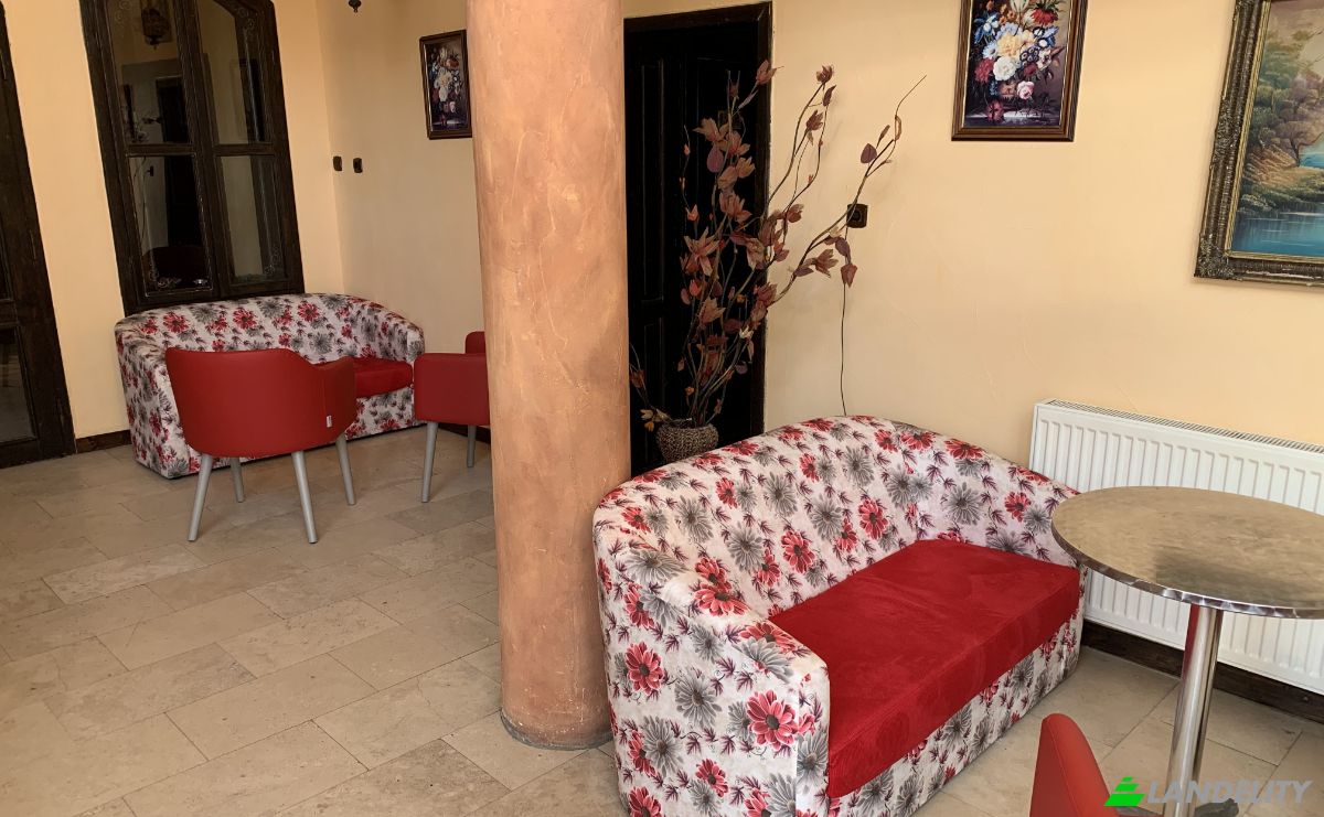 Hotel for Sale DJ121A, Valea Crisului, Covasna County, Romania. Photo 6