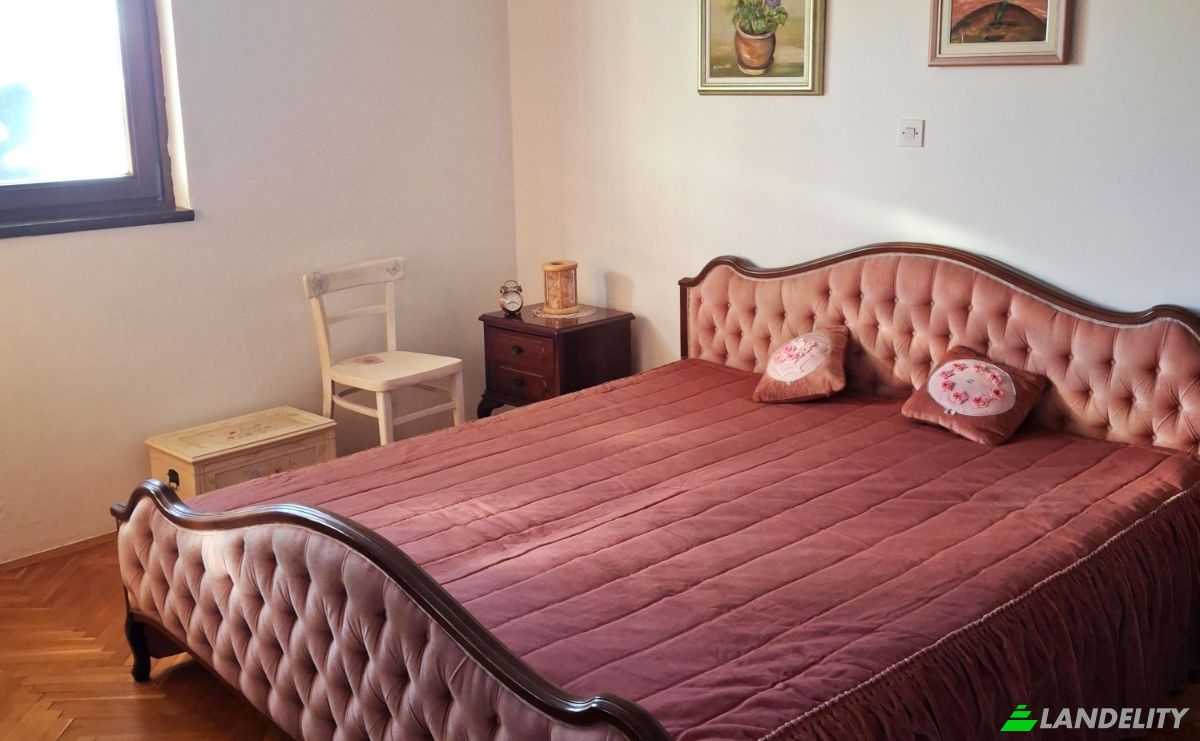 Apartment for Sale Ul Stjepana Radica 10, 21315, Dugi Rat, Opcina Dugi Rat, Split-Dalmatia County, Croatia. Photo 11