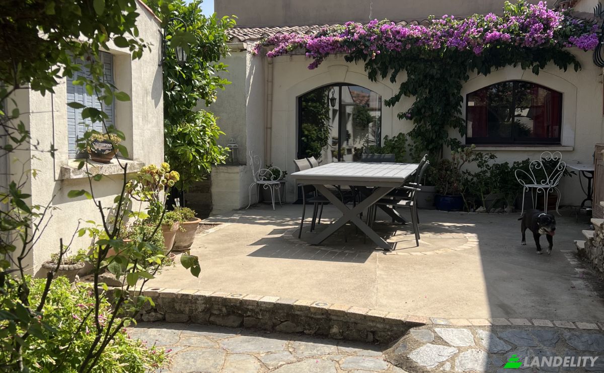 Single Family Home for Sale 193 Av du General Leclerc, 11000 Carcassonne, Carcassonne, Aude, Occitanie, France. Photo 12