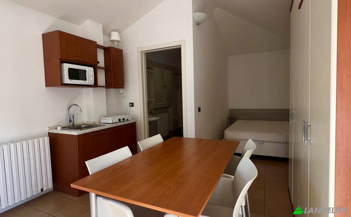Single Family Home for Sale Via Prati, 22018 Porlezza CO, Porlezza, Province of Como, Lombardy, Italy. Photo 9