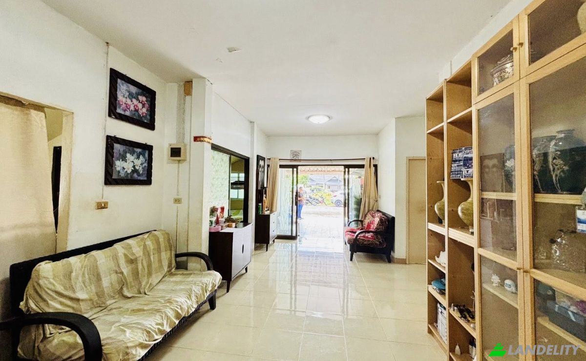 Townhouse for Sale Tambon Si Sunthon, Amphoe Thalang, Chang Wat Phuket 83110, Si Sunthon, Thalang District, Phuket, Thailand. Photo 6