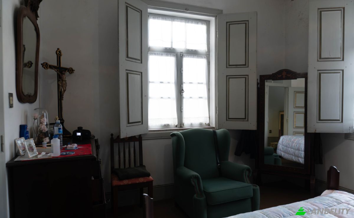 Townhouse for Sale Av Padre Antonio Ferrera 79, 4770 Mogege, Ronfe, Vila Nova de Famalicao, Braga, Portugal. Photo 6