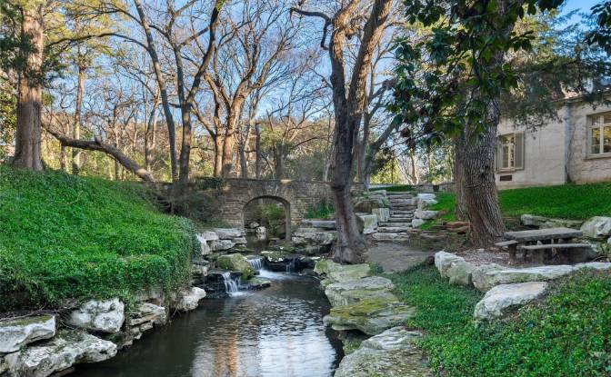 Mansion for Sale 5619 Walnut Hill Ln, Dallas. Photo#21 Mansion for Sale 5619 Walnut Hill Ln, Dallas. Photo#21
