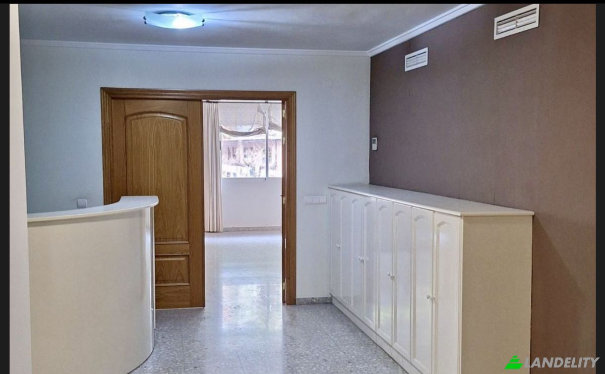 Commercial Building for Sale Placa Joan Baptista Escriva, Oliva, Valencia, Valencian Community, Spain. Photo 2