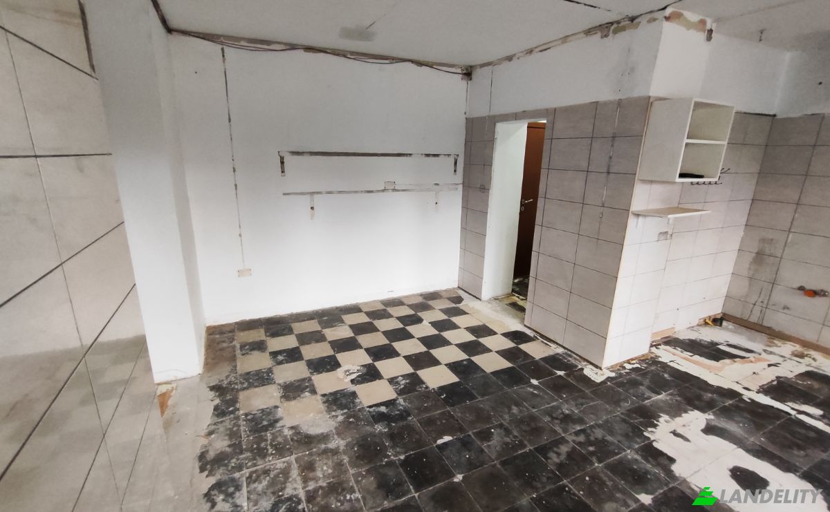 Apartment for Sale Bulevardi Qemal Stafa 10, Elbasan, Elbasan County, Albania. Photo 16
