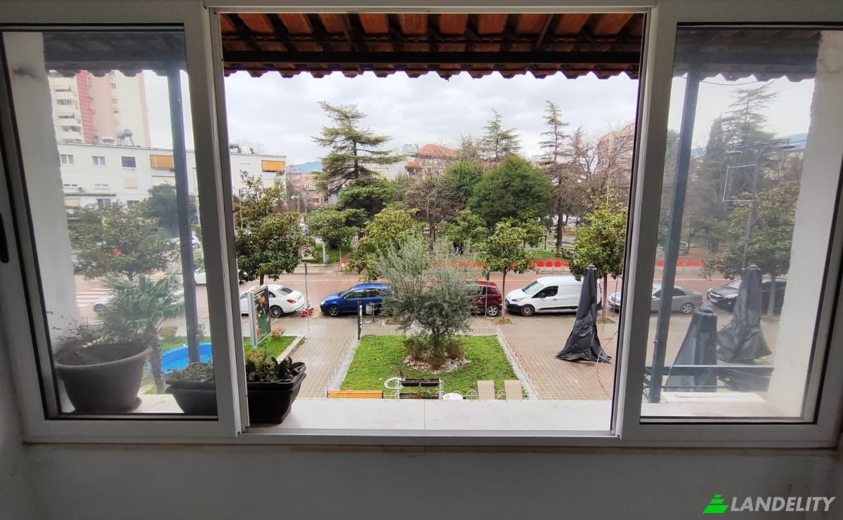 Apartment for Sale Bulevardi Qemal Stafa 10, Elbasan, Elbasan County, Albania. Photo 2