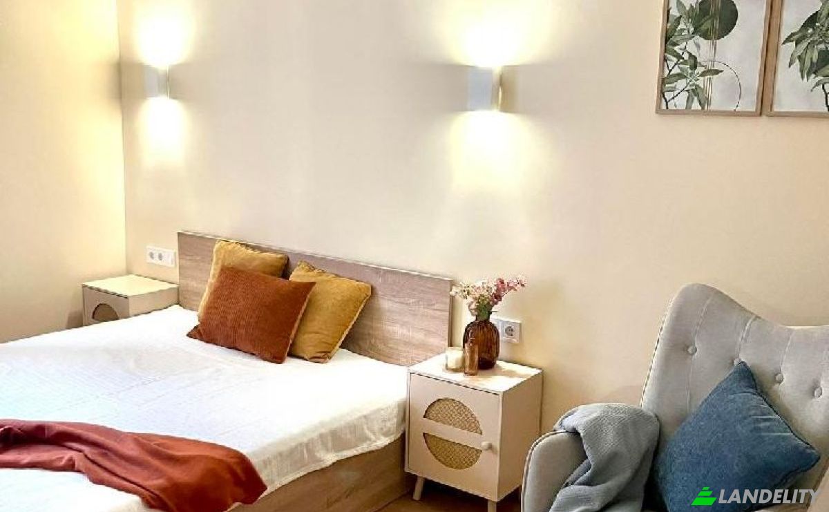 Apartment for Sale Budapest, Hungary, Bathory utca Bajcsy-Zsilinszky ut, 1065 Hungary. Photo 11