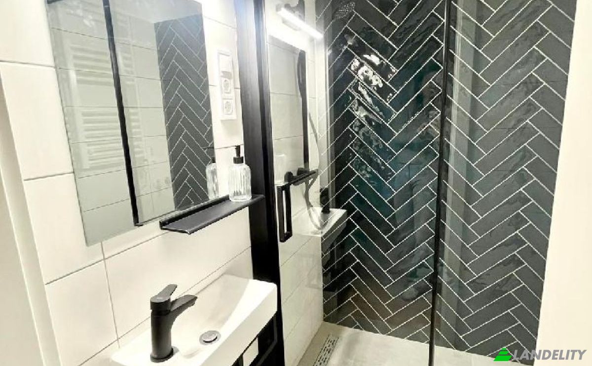 Apartment for Sale Budapest, Hungary, Bathory utca Bajcsy-Zsilinszky ut, 1065 Hungary. Photo 13