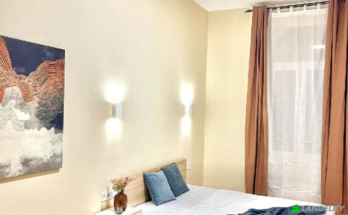 Apartment for Sale Budapest, Hungary, Bathory utca Bajcsy-Zsilinszky ut, 1065 Hungary. Photo 8