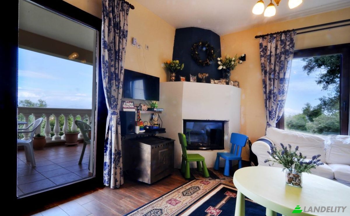Single Family Home for Sale Perama 490 84, Perama, Ionian Islands, Decentralized Administration of Peloponnese, Western Greece and the Ionian, Greece. Photo 11