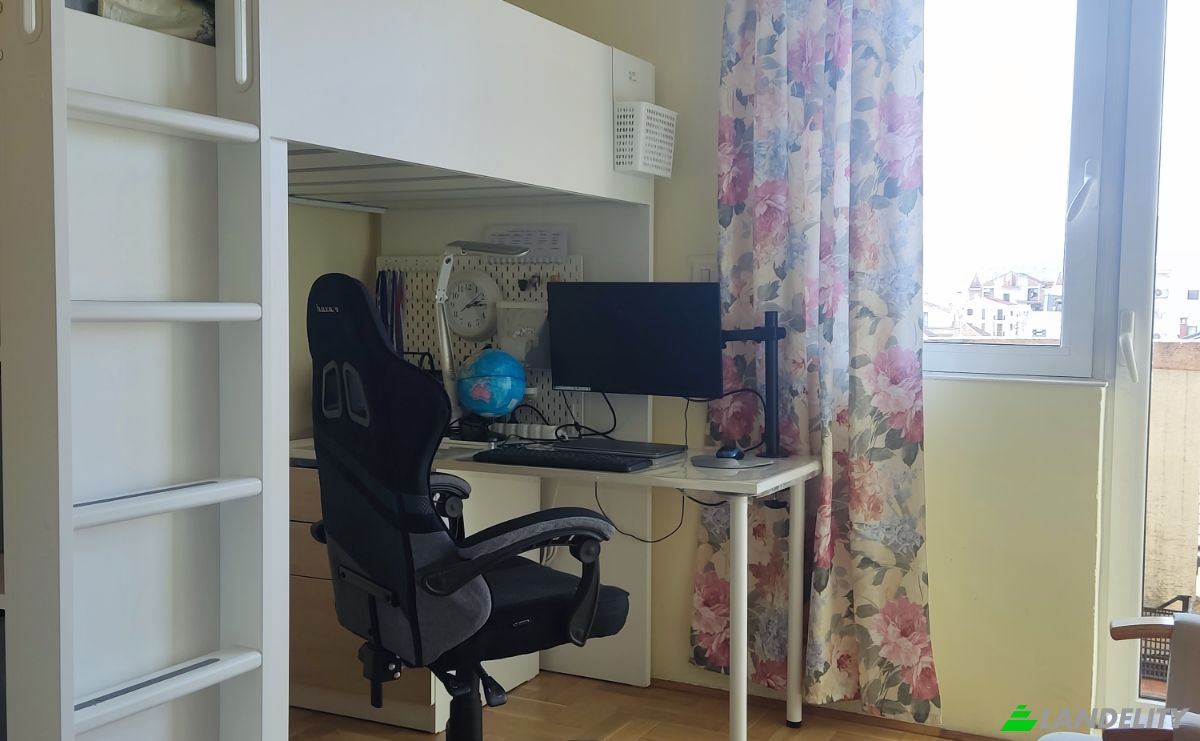 Apartment for Sale Bulevar Dzordza Vasingtona, Podgorica, Podgorica Municipality, Montenegro. Photo 6