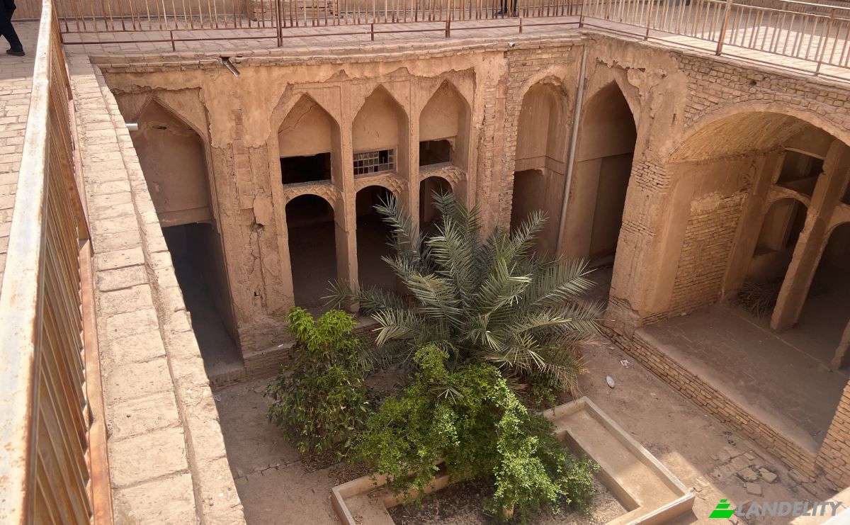 Investing/Development for Sale Yazd, Yazd Province, Iran. Photo 5