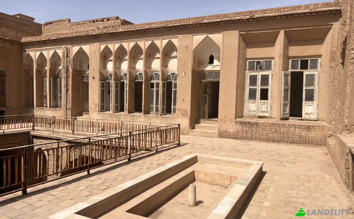 Investing/Development for Sale Yazd, Yazd Province, Iran. Photo 6