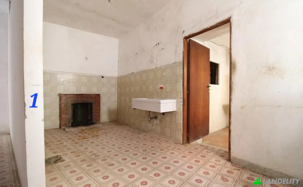Investing/Development for Sale Corso Umberto I, 258, 84079 Vibonati SA, Vibonati, Province of Salerno, Campania, Italy. Photo 6
