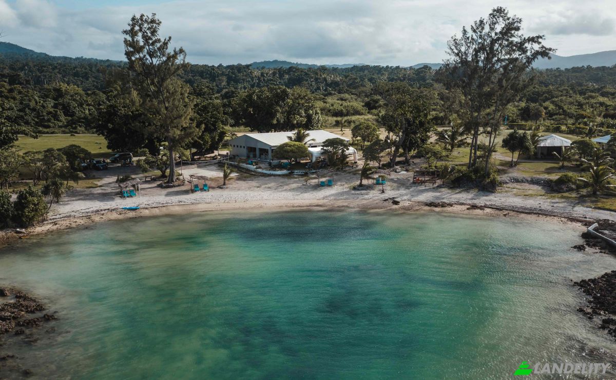 Resort for Sale Epule, North Efate, Shefa Province, Vanuatu. Photo 3